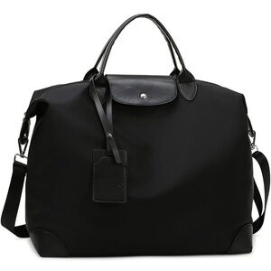 Amazon Black Carryall Bag with Adjustable Strap, missing bag tag